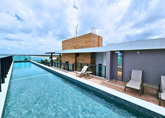 Flat pé na areia na praia de Porto de Galinhas próximo as piscinas naturais.